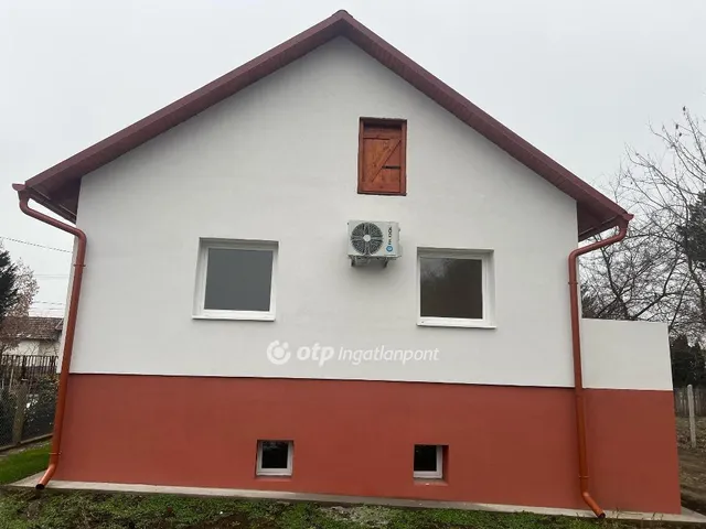 Eladó ház Tápiószele 64 nm