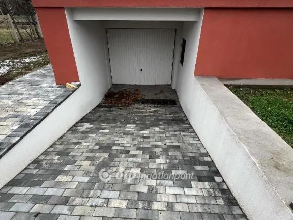 Eladó ház Tápiószele 64 nm