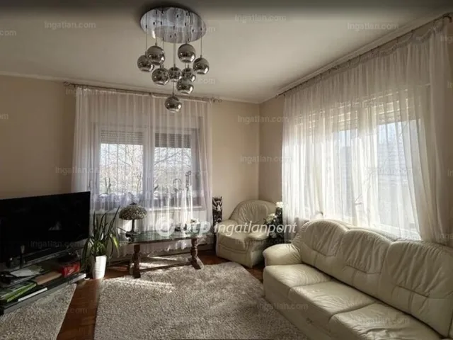 Eladó ház Újszilvás 110 nm
