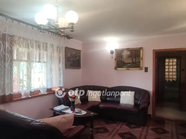 Eladó ház Jászberény 90 nm
