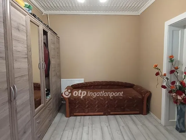 Eladó ház Jászfényszaru 118 nm