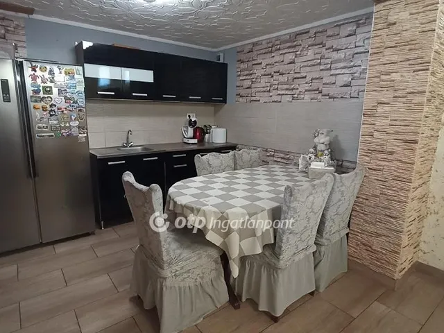 Eladó ház Jászfényszaru 118 nm