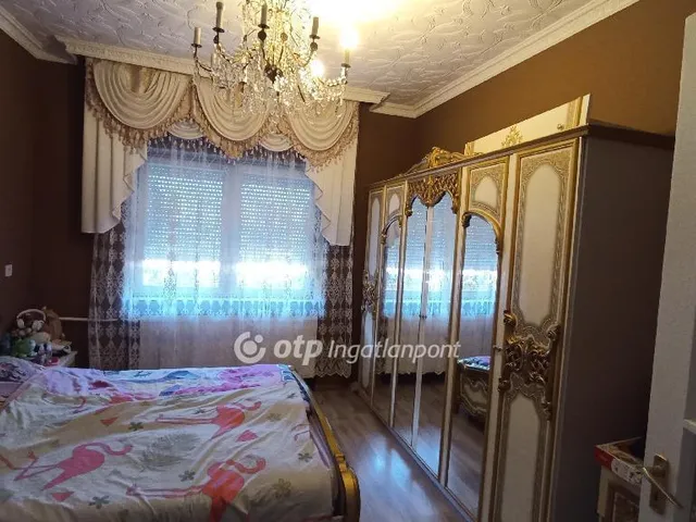 Eladó ház Jászfényszaru 118 nm