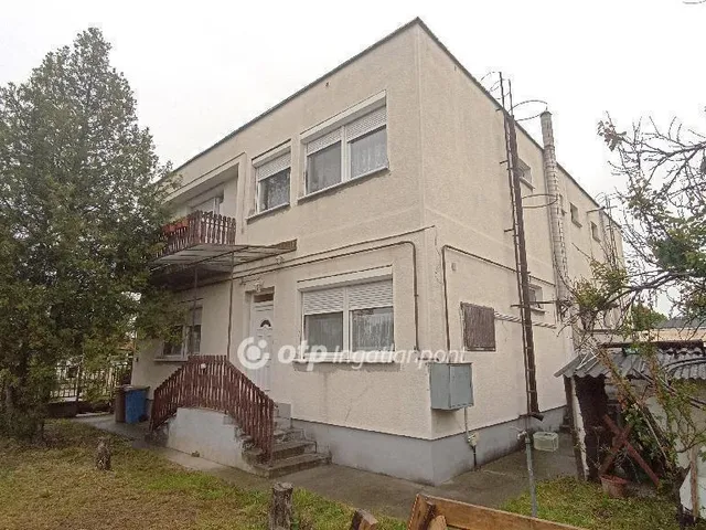 Eladó ház Jászfényszaru 120 nm