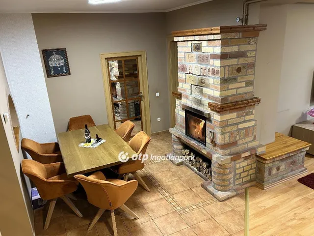 Eladó ház Nagykáta 207 nm