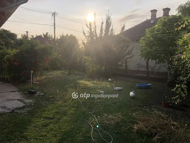 Eladó ház Újszilvás 68 nm
