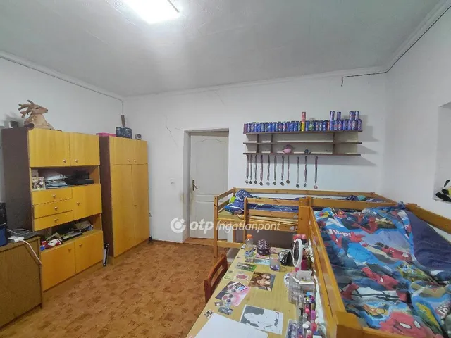 Eladó ház Pusztamonostor 81 nm