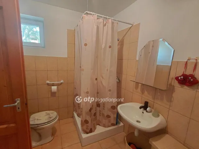 Eladó ház Pusztamonostor 81 nm