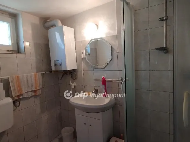 Eladó ház Alattyán 60 nm