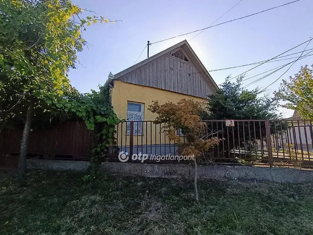 Eladó ház Jászfényszaru 46 nm
