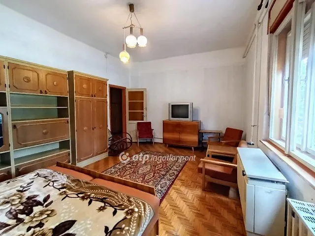 Eladó ház Jászapáti 98 nm