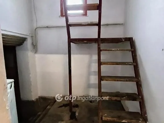 Eladó ház Jászapáti 98 nm