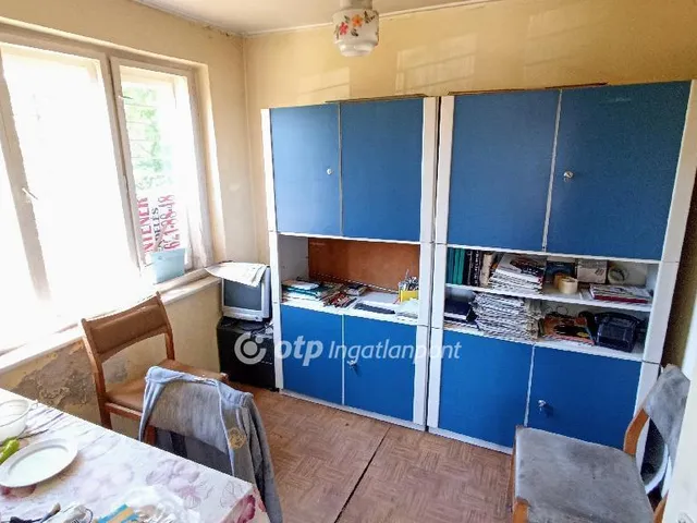 Eladó kereskedelmi és ipari ingatlan Tóalmás 290 nm