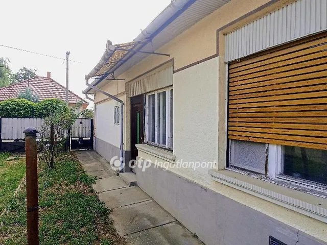 Eladó ház Jászfényszaru 103 nm
