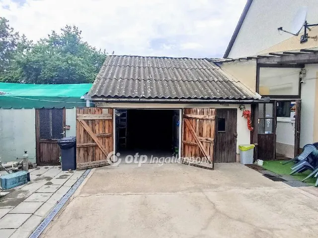 Eladó ház Jászárokszállás 196 nm