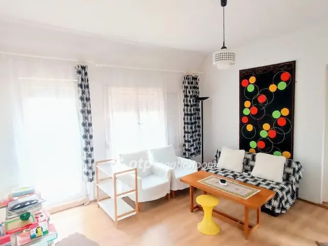 Eladó ház Jászárokszállás 196 nm