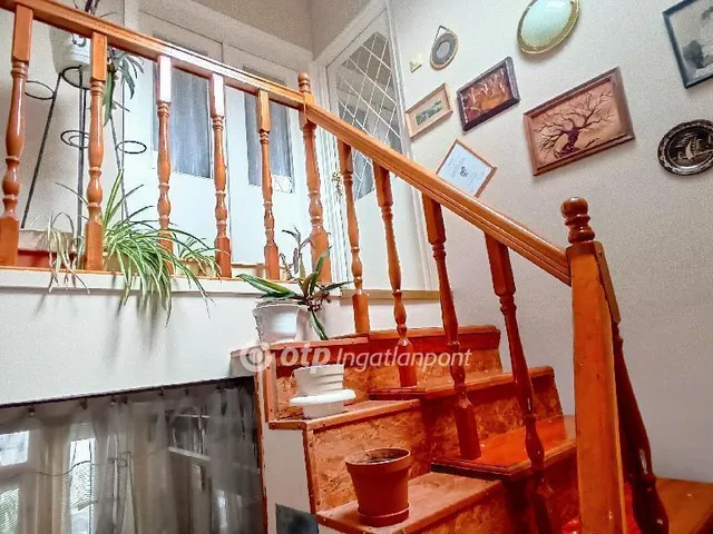 Eladó ház Jászárokszállás 196 nm