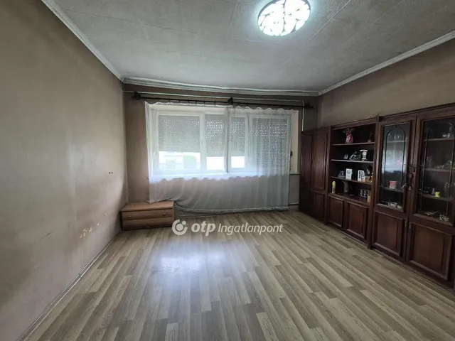 Eladó ház Jászberény 93 nm