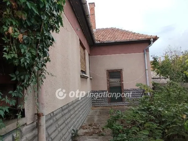 Eladó ház Jászberény 103 nm