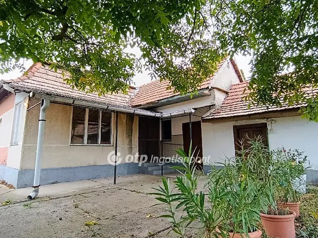 Eladó ház Jászfényszaru 82 nm