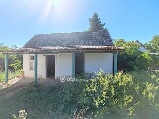 Eladó ház Jászladány 84 nm