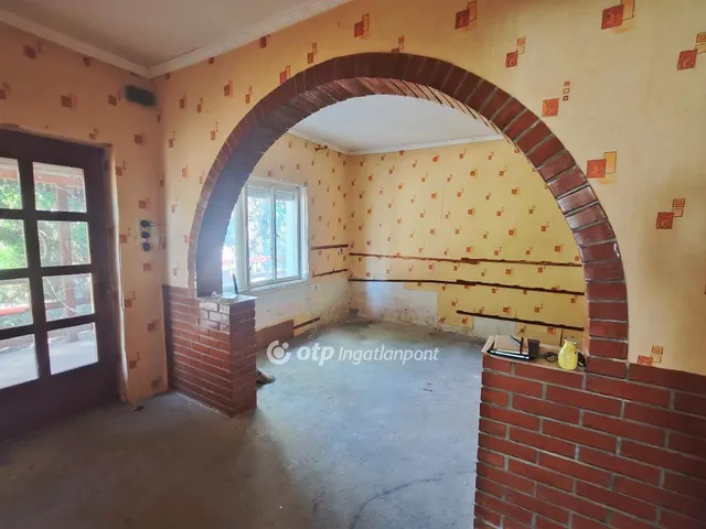 Eladó ház Jászladány 84 nm