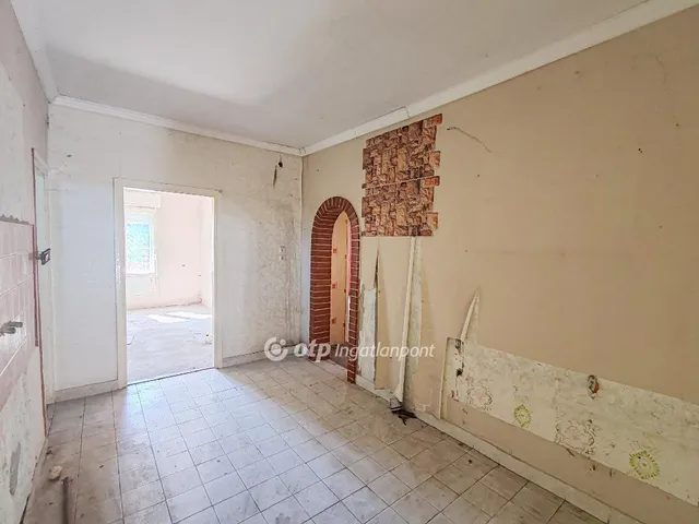 Eladó ház Jászladány 84 nm