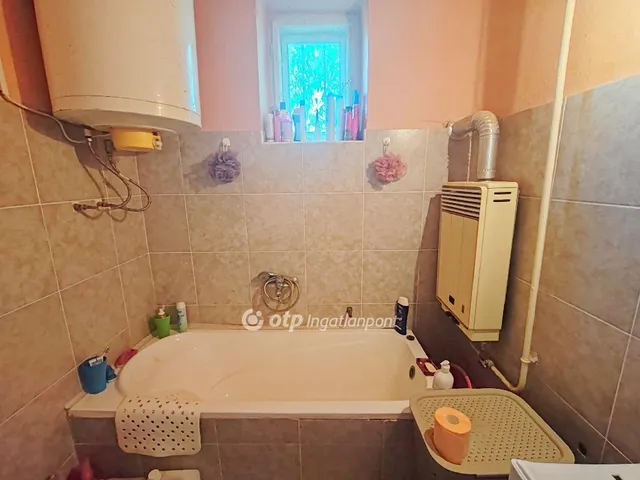 Eladó ház Jászladány 68 nm