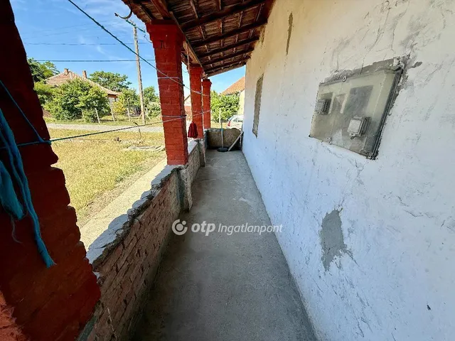 Eladó ház Jászladány 49 nm
