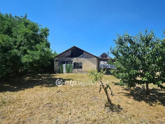 Eladó telek Jánoshida 410 nm