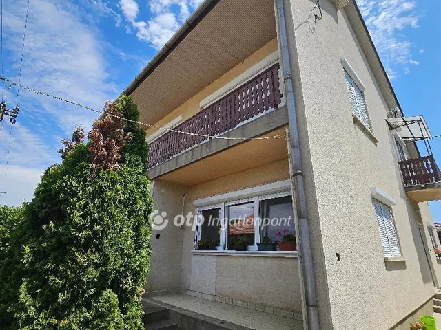 Eladó ház Jászjákóhalma 187 nm