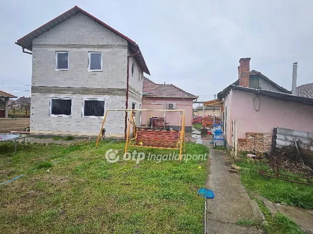 Eladó ház Farmos 126 nm
