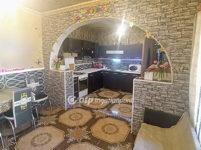 Eladó telek Valkó 752 nm