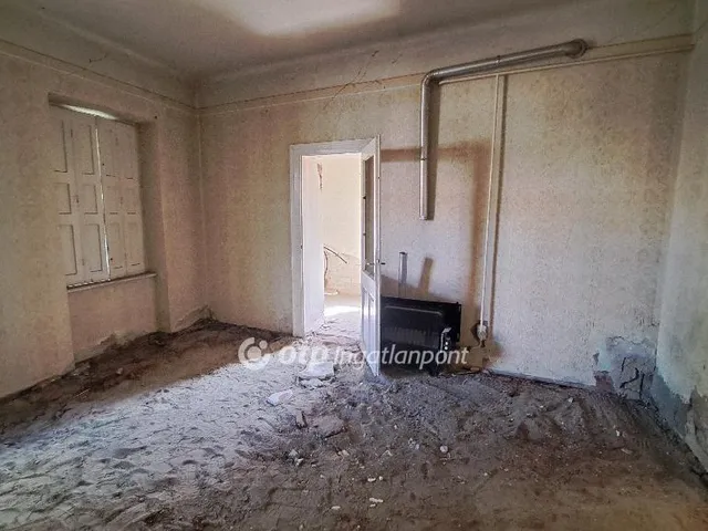 Eladó ház Cegléd 96 nm