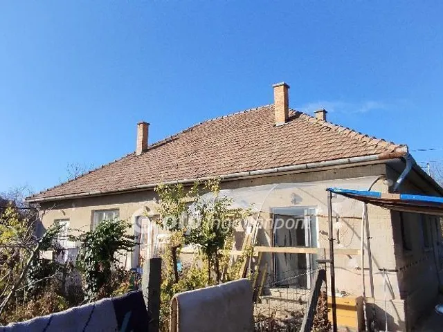 Eladó ház Nagykáta 83 nm