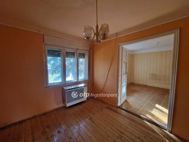 Eladó ház Tápiószele 75 nm