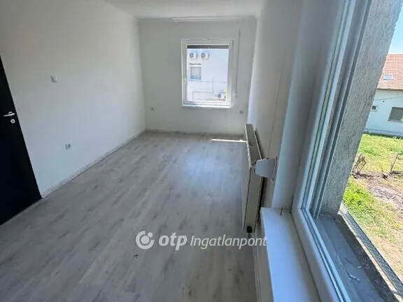 Eladó ház Tápiószele 100 nm