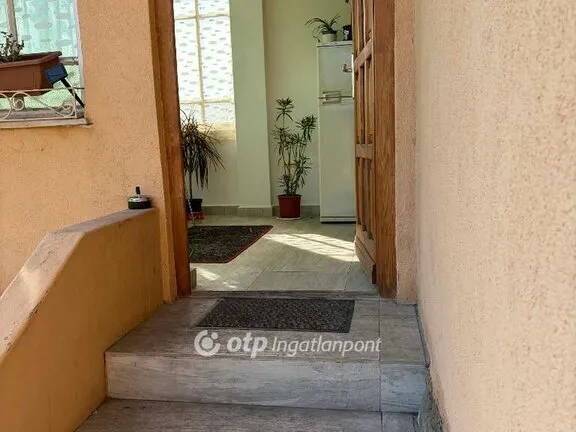 Eladó ház Jászapáti 102 nm