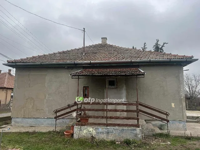 Eladó ház Tápiószele 60 nm