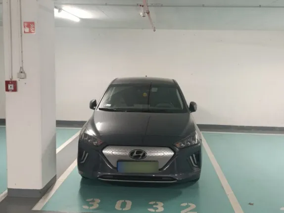 Eladó garázs Budapest XI. kerület 13 nm