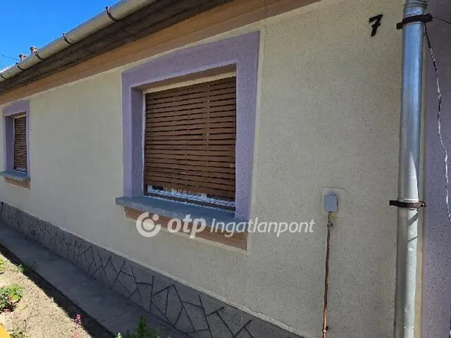 Eladó ház Jászapáti 75 nm