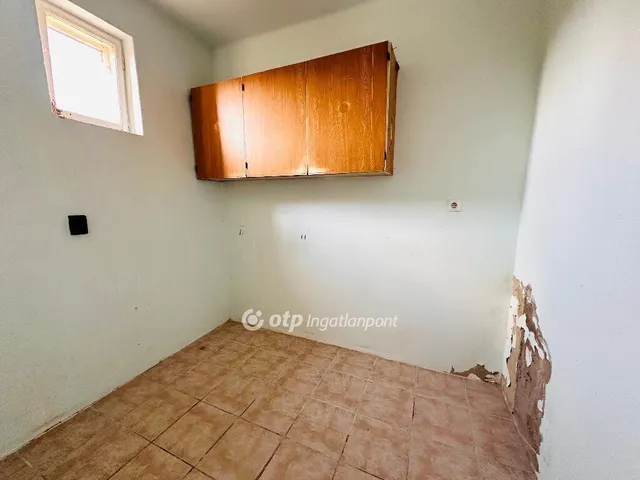 Eladó ház Cegléd 218 nm