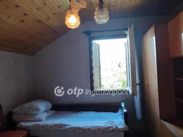 Eladó nyaraló Jászárokszállás 71 nm