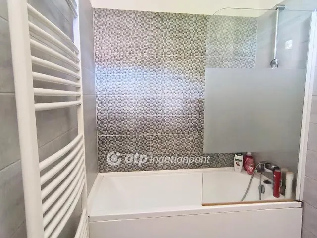 Eladó ház Jászfényszaru 157 nm