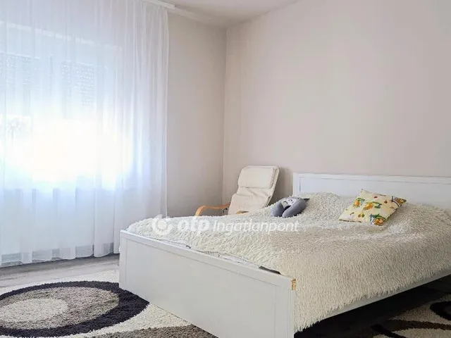 Eladó ház Jászfényszaru 157 nm