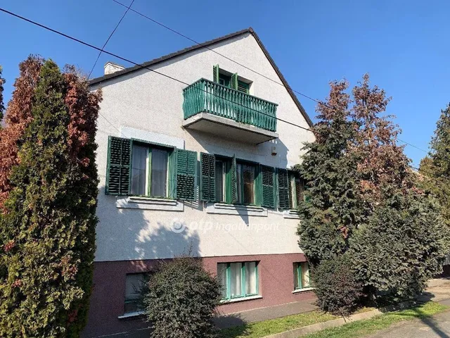 Eladó ház Szolnok 200 nm