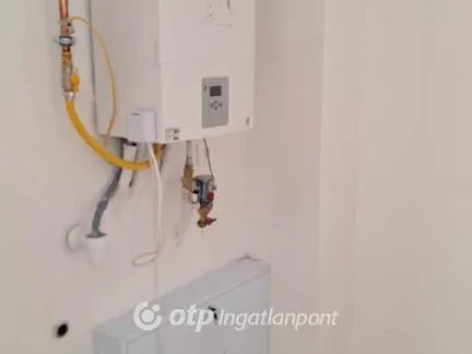 Eladó lakás Szolnok 76 nm
