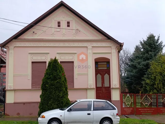 Eladó ház Újpetre 110 nm
