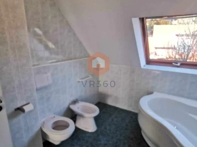 Eladó lakás Pécs, Tettye 130 nm