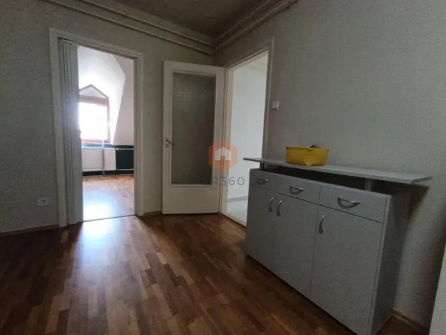 Eladó lakás Pécs 69 nm